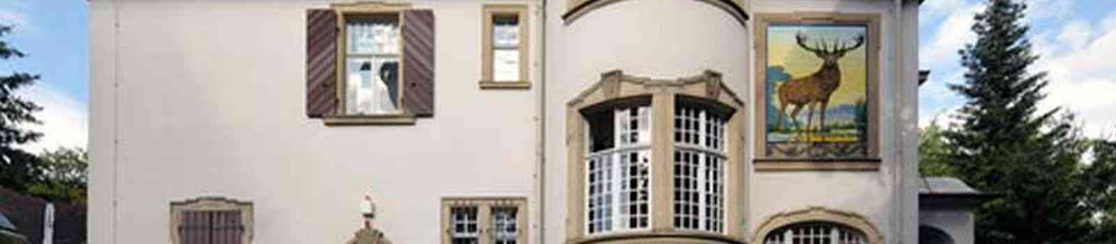 Baréz und Schuster Architekten Ingenieure Sachverständige